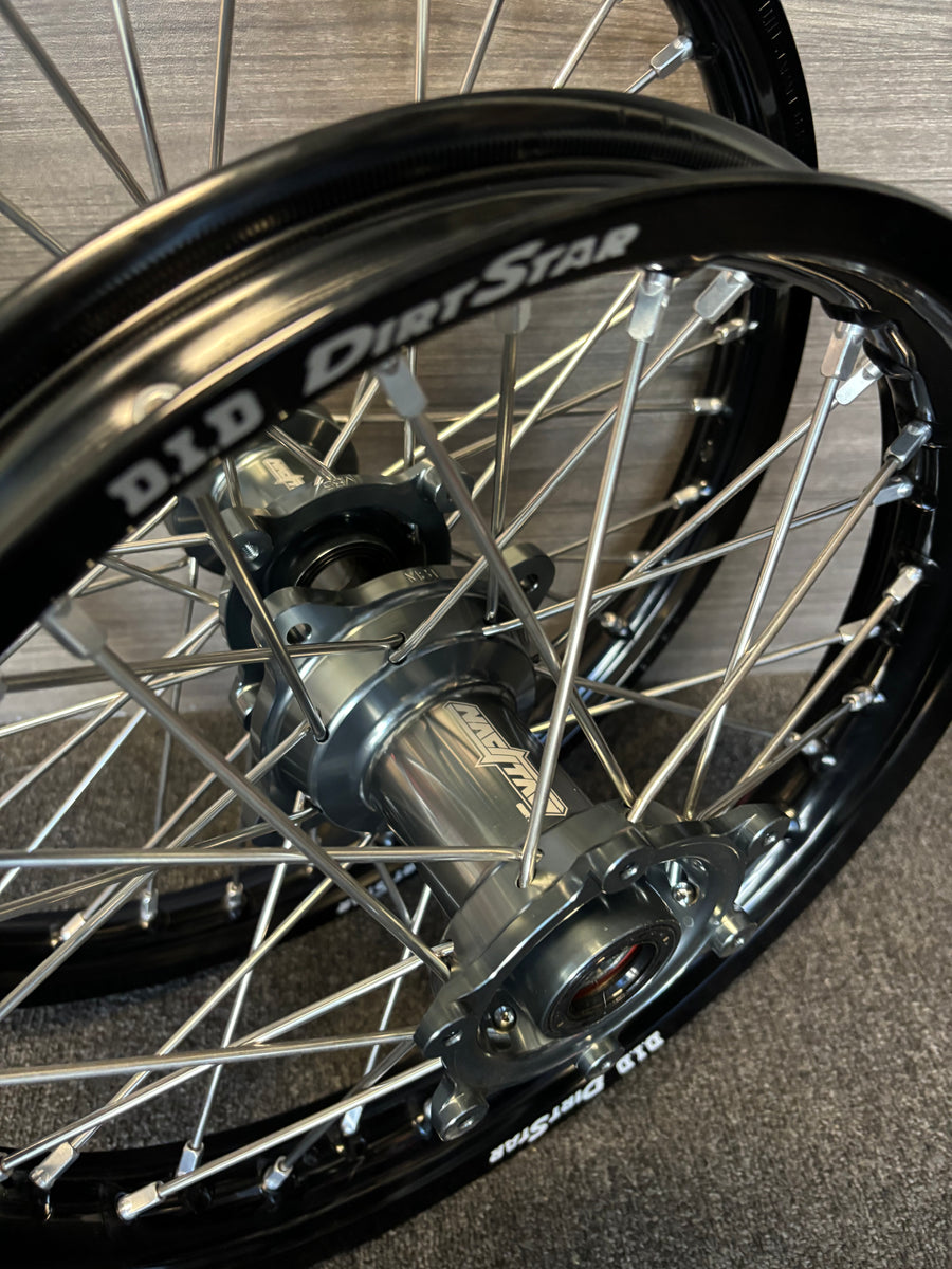 KTM ホイール　GASGAS ハスクバーナ KTM ホイール GASGAS ハスクバーナ DID フロントホイール 21x1.85 KTM