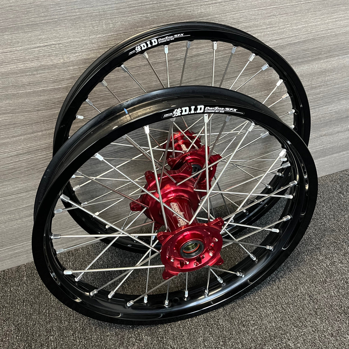 CRF250Rホイール 2005-2012 Honda CRF250 / CRF450 Custom Wheel Set Red/Black - DID