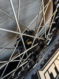 Surron Light Bee Rear Wheel 16" w/Dunlop MX53 Tire - Black/Silver