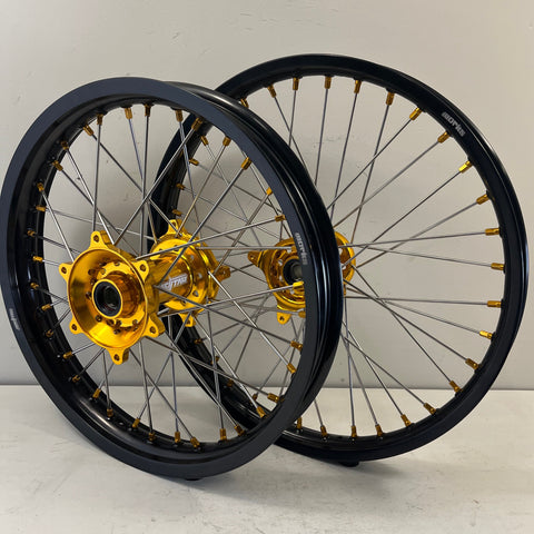 2007-2024 Suzuki RMZ250 / 2005-2024 RMZ450 Wheel Set Gold/Black - Silver Spokes